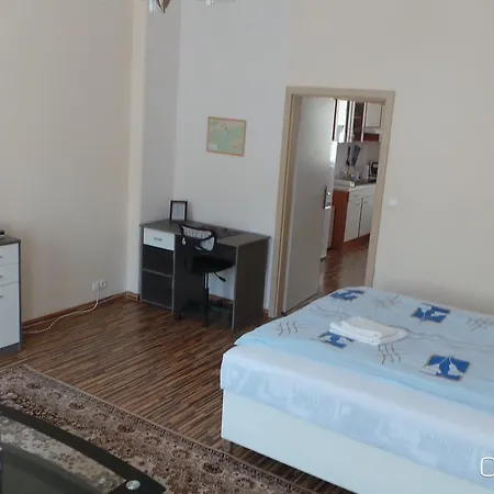 Zeyerova 17